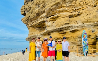 DANAGO Travel