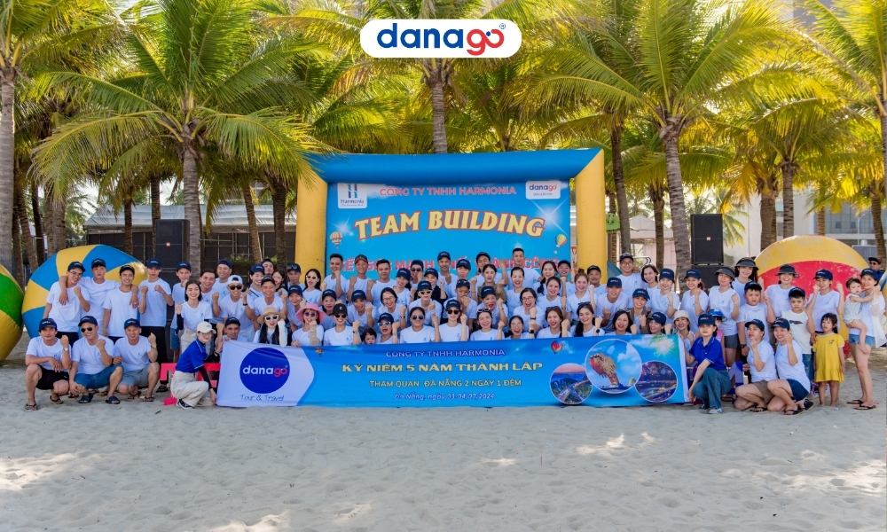 DANAGO Travel