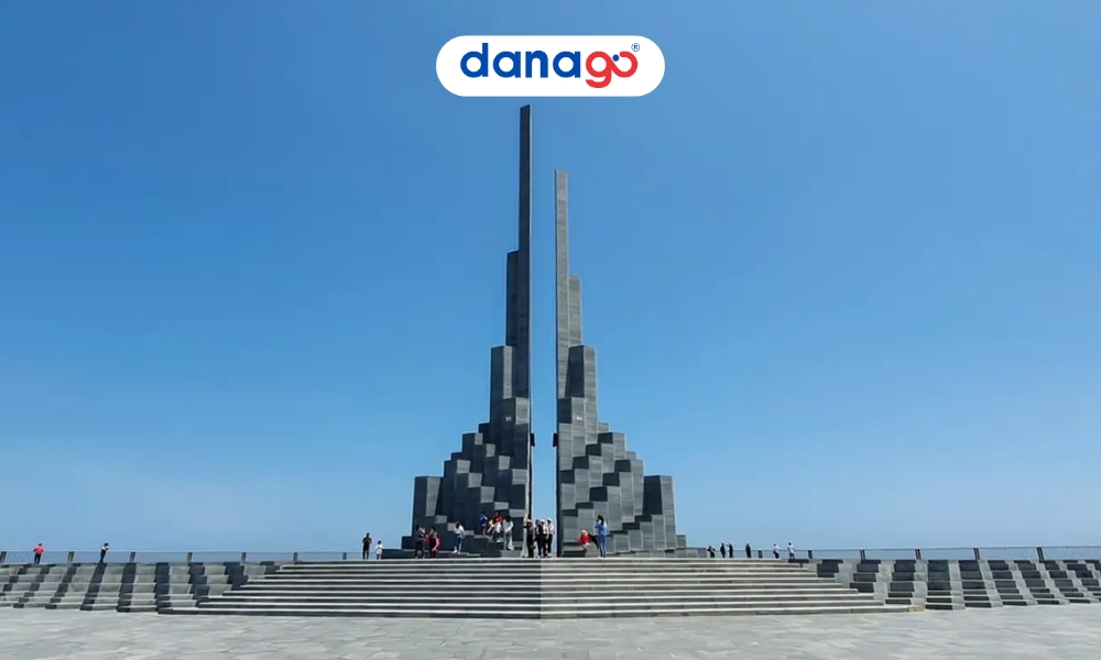 DANAGO Travel