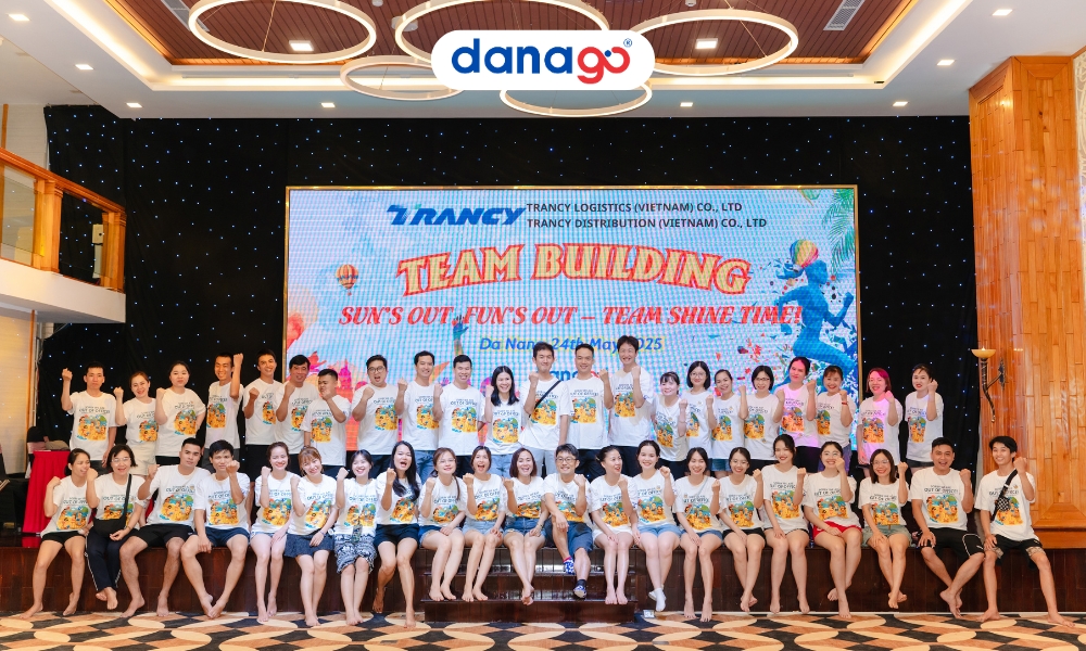 Tổ chức teambuilding tại sảnh khách sạn